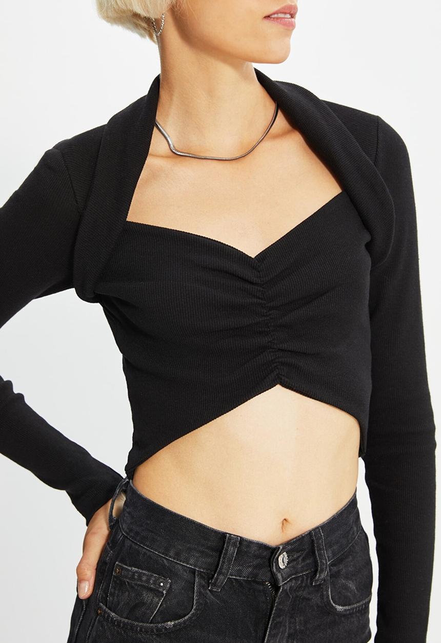 Trendyol - Pleated crop knitted blouse - black