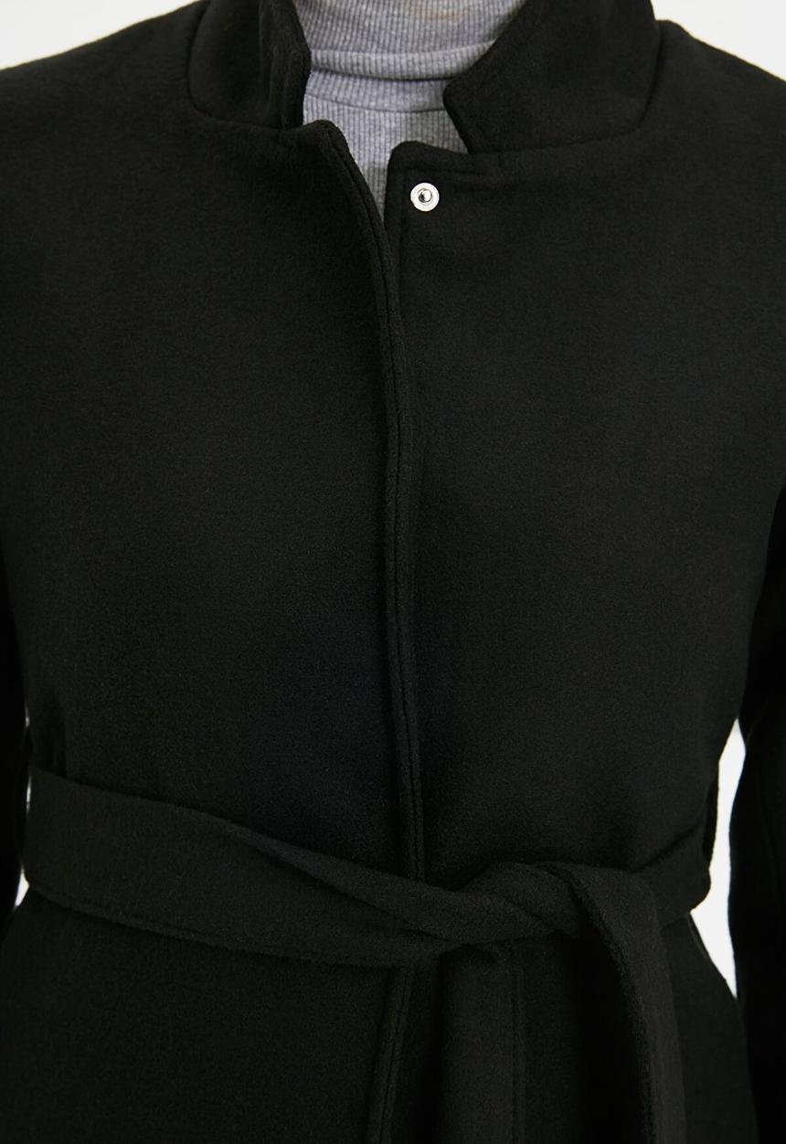 Trendyol - Snap fastener and belt stamp coat  - black