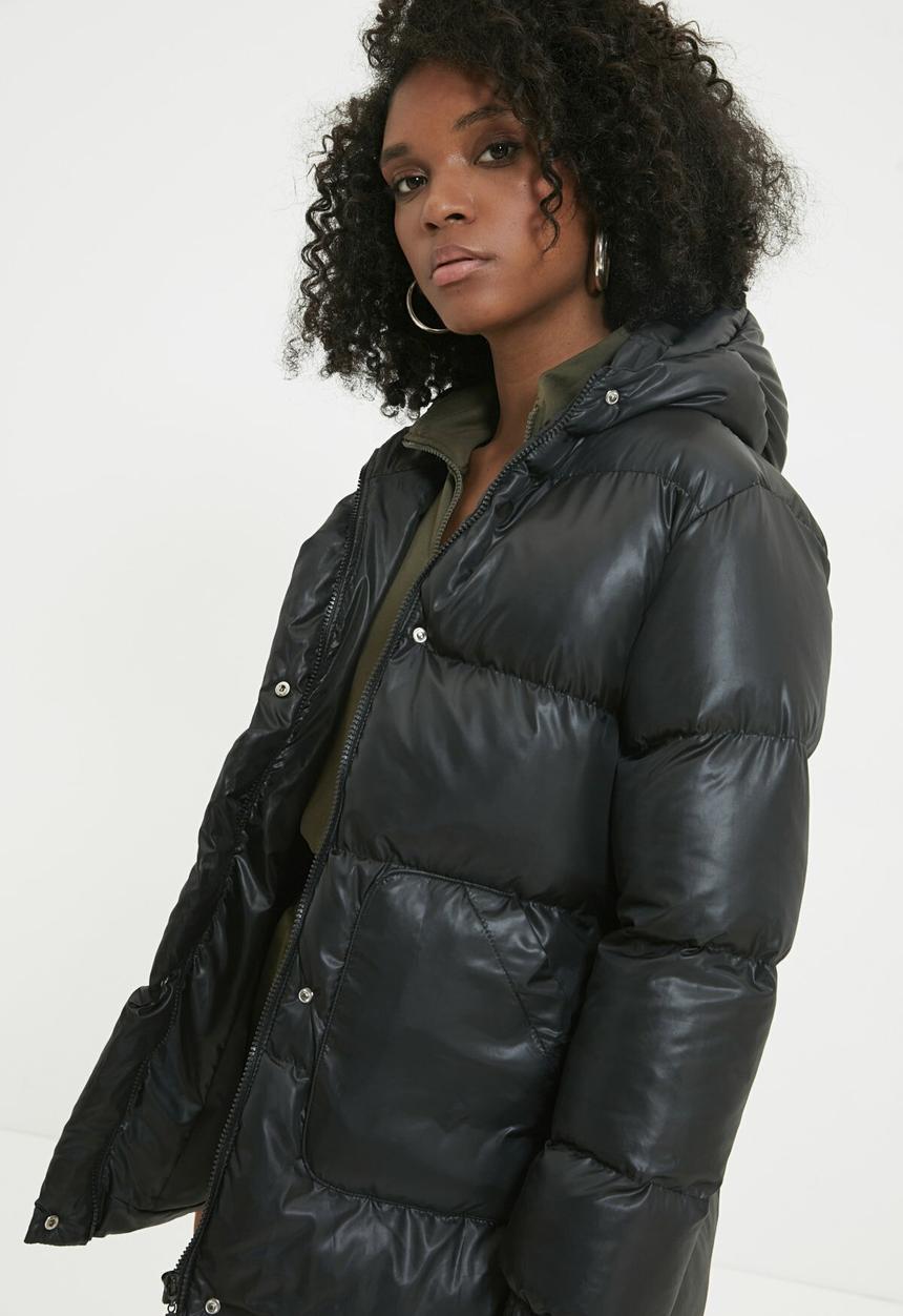 Trendyol - Hooded pocket detailed belted coat  - black