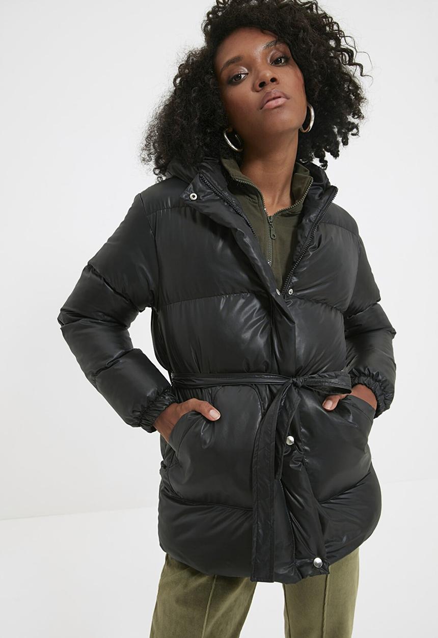 Trendyol - Hooded pocket detailed belted coat  - black
