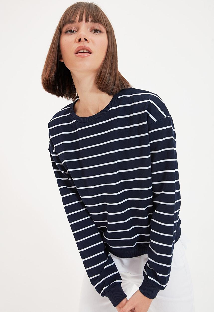 Trendyol - Striped basic knit slim thin sweatshirt - navy & white 