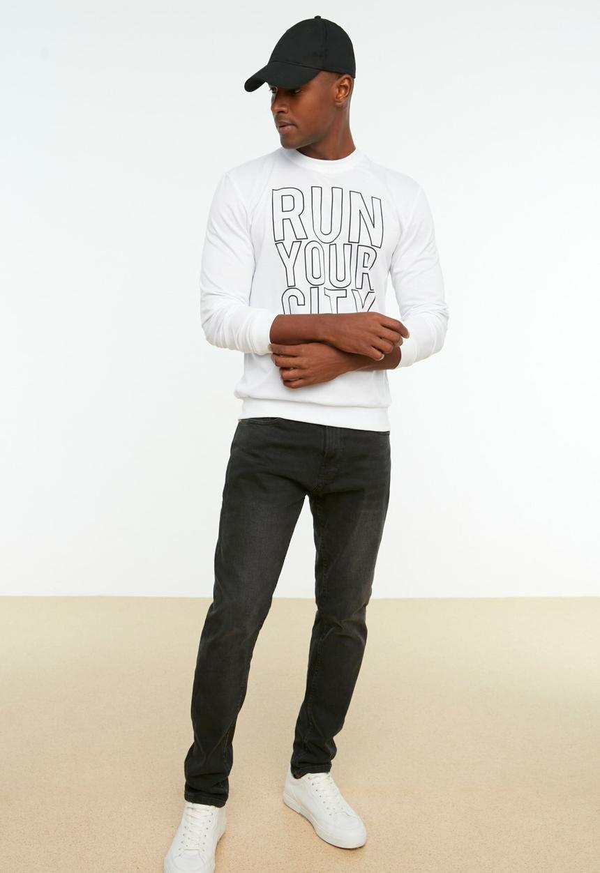 Trendyol - Run your city regular fit sweater - white