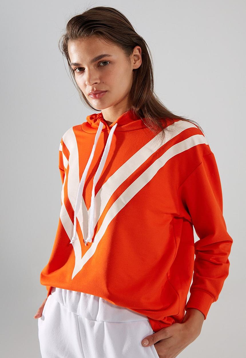Trendyol - Printed and hooded sporty slim sweatshirt - orange