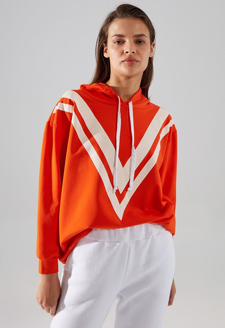 Trendyol - Printed and hooded sporty slim sweatshirt - orange