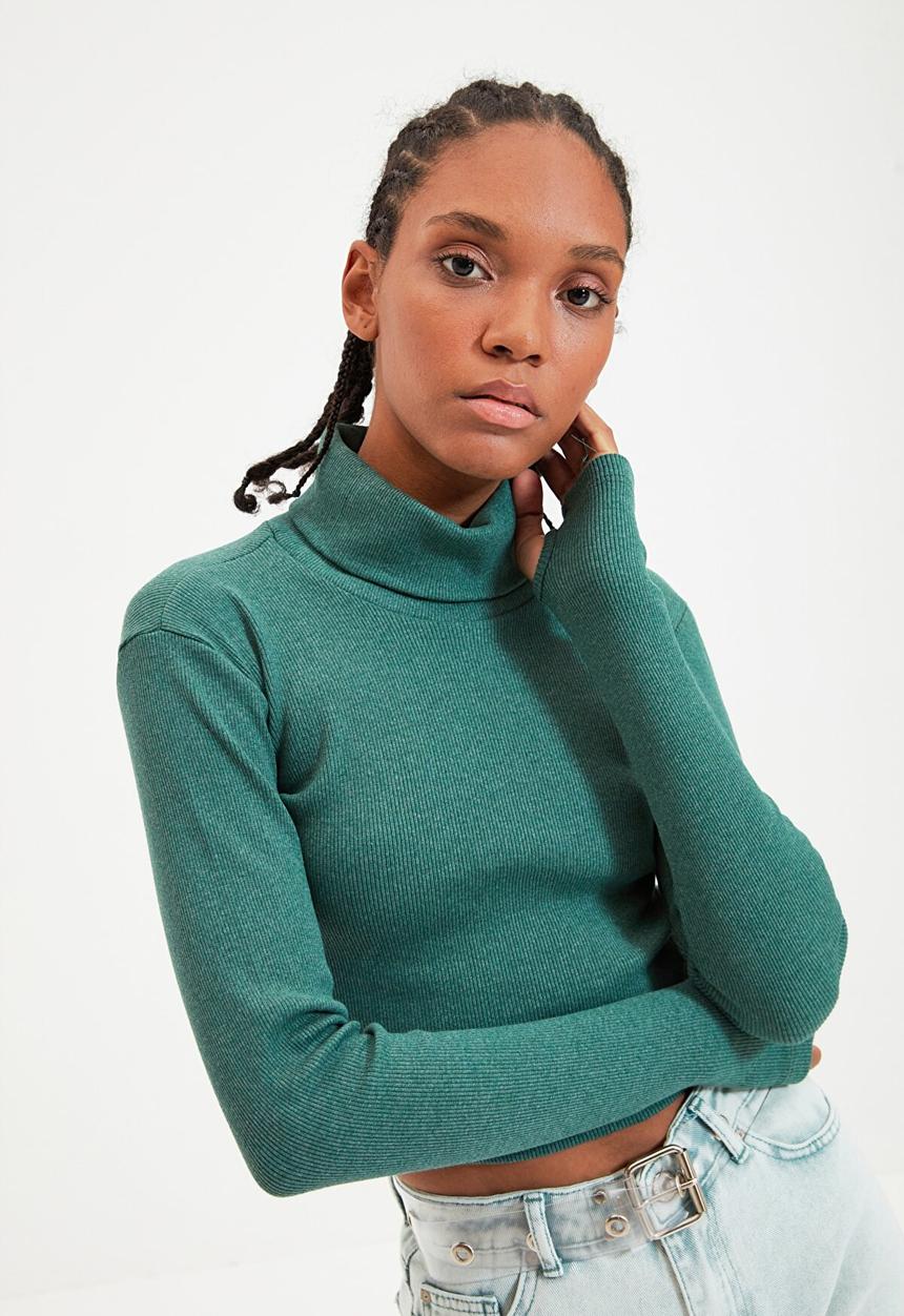 Trendyol - Turtleneck finger detail knit top - dark mint