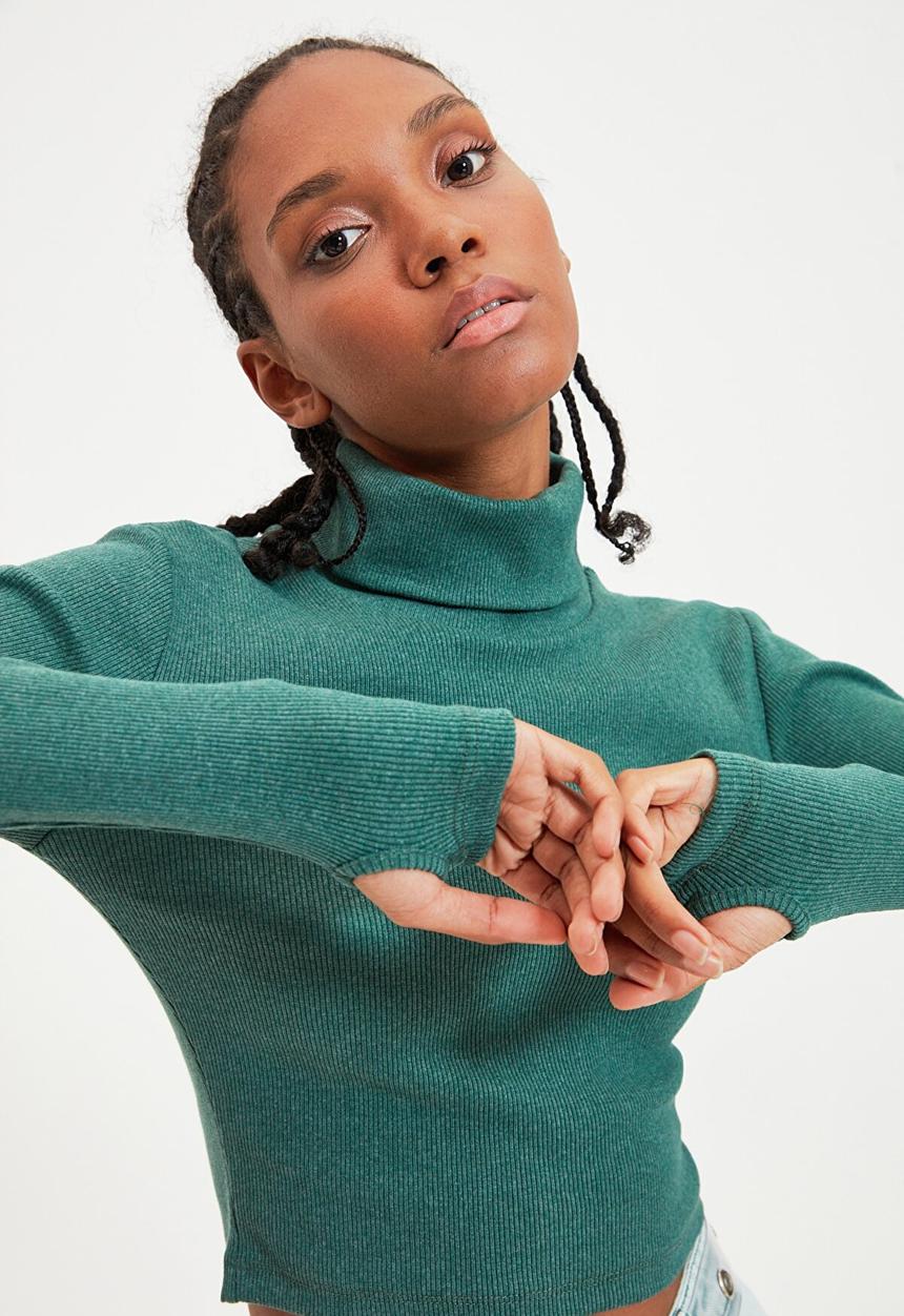 Trendyol - Turtleneck finger detail knit top - dark mint