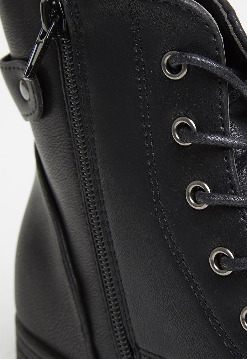 Jada - Lace up ankle boot - black