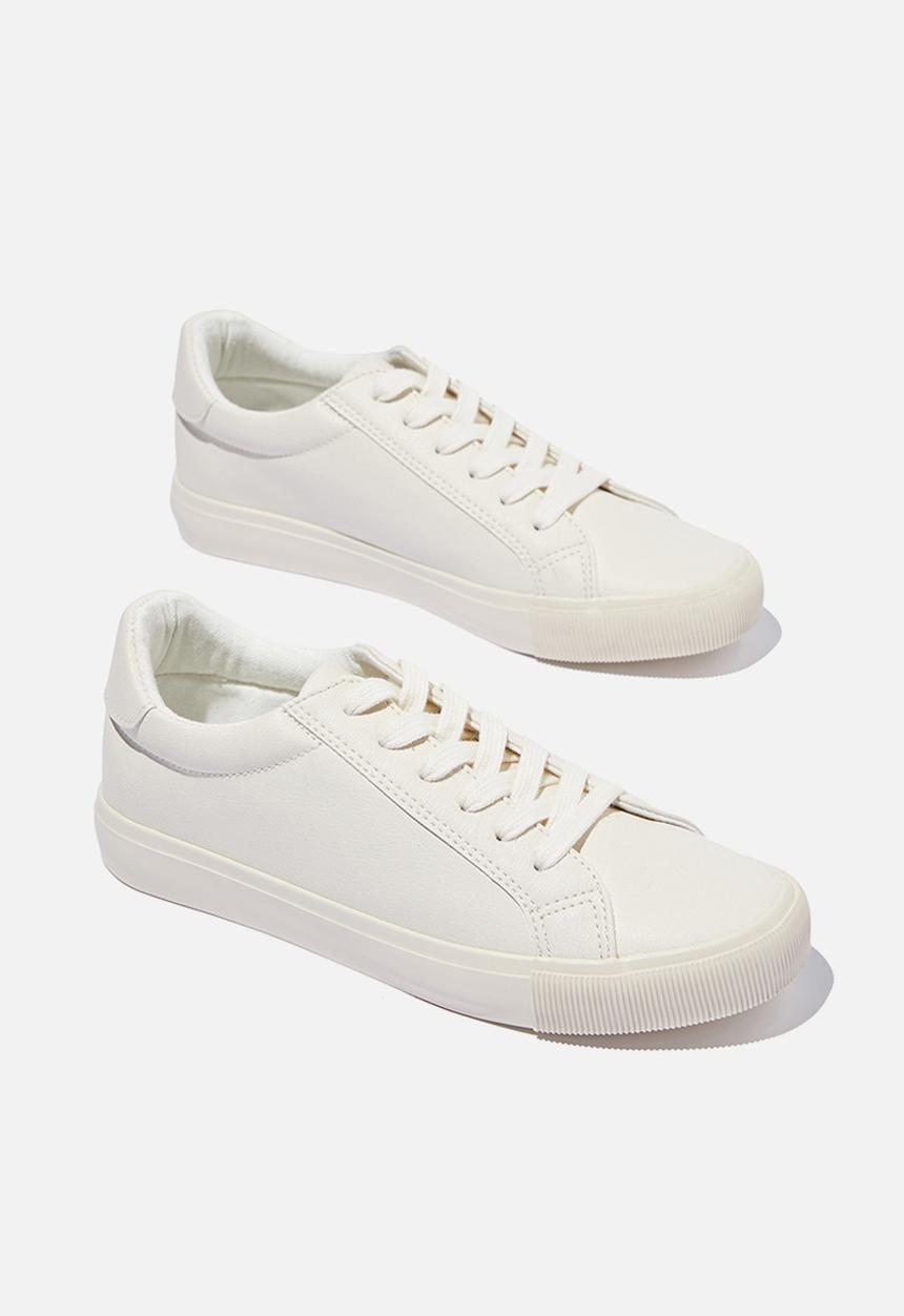 Cotton On - Emily sleek low rise sneaker - ecru sherpa