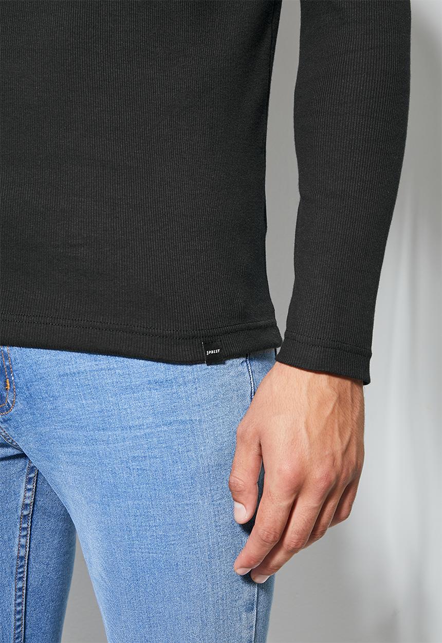 Superbalist - Brando long sleeve muscle fit crew neck tee - black