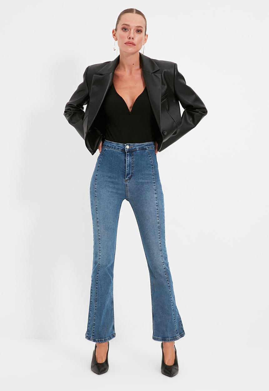 Trendyol - Stitch detail high waist flare jeans - blue