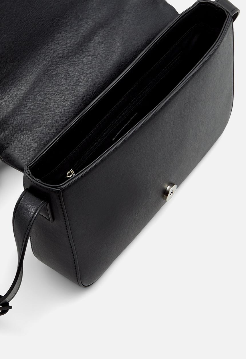 Call It Spring - Crisscross - black