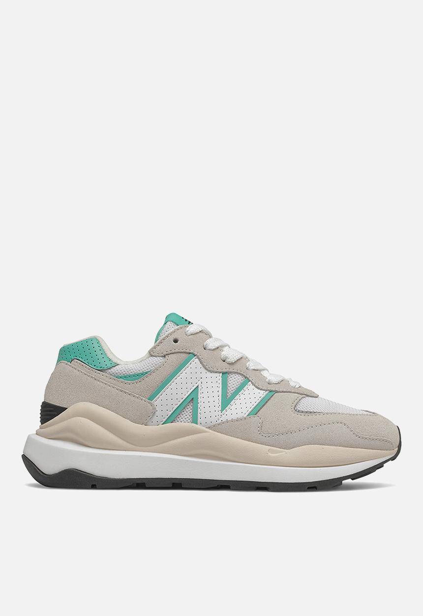 New Balance  - 57/40 v1 - garnet