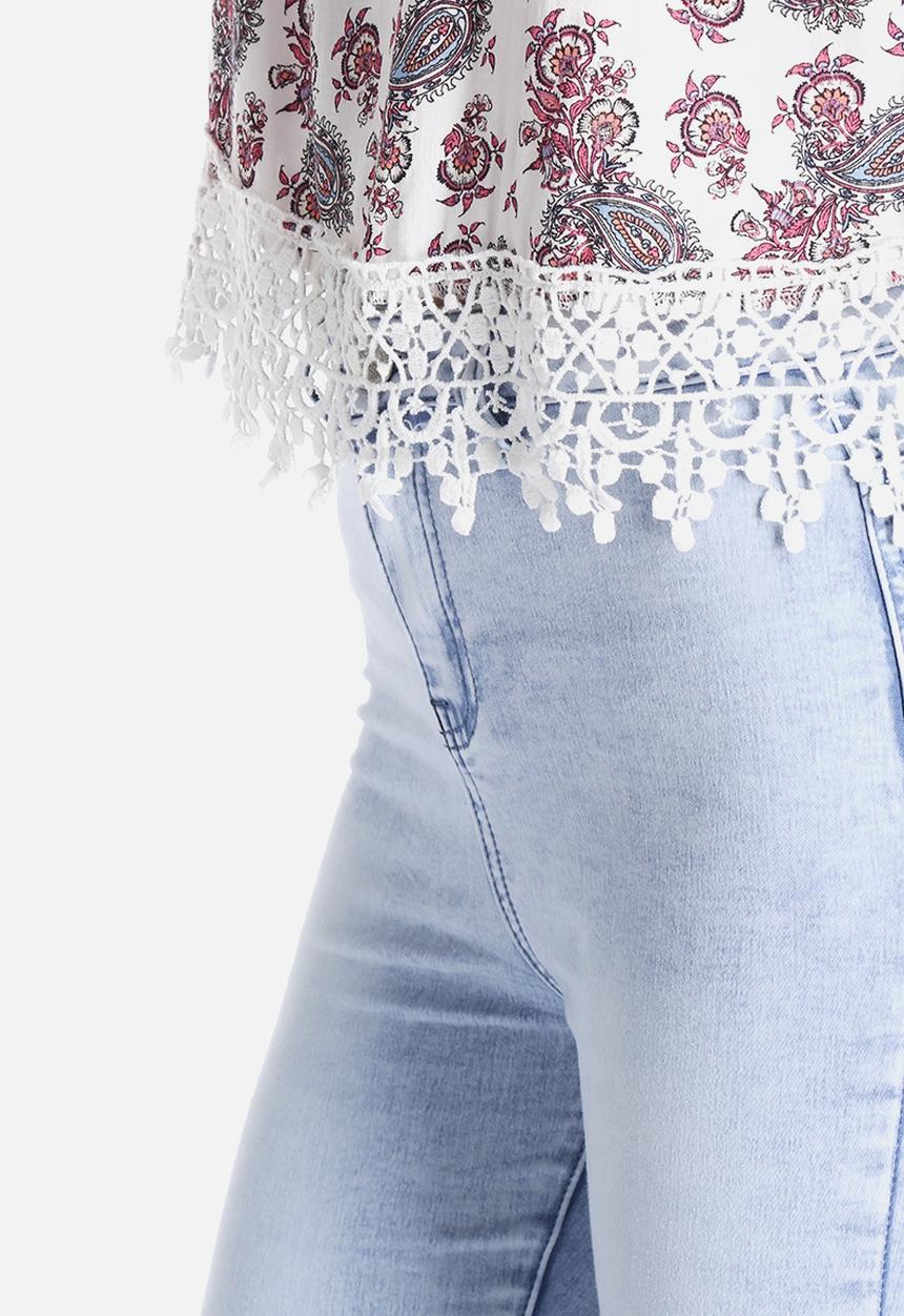 New Look - Carrie Paisley Crochet Hem Crop Top