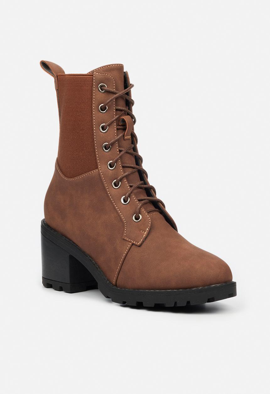 Butterfly Feet - Kylah 1 lace up ankle boot - chocolate