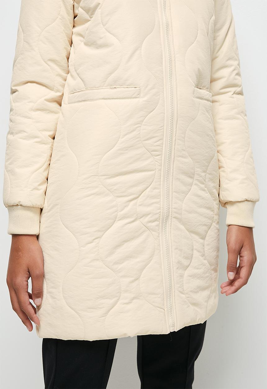 edit - Diagonal quilted hooded puffer jacket - ecru