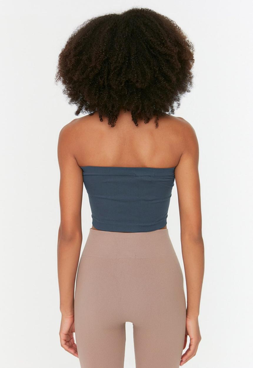 Trendyol - Seamless ribbed sports bra - navy