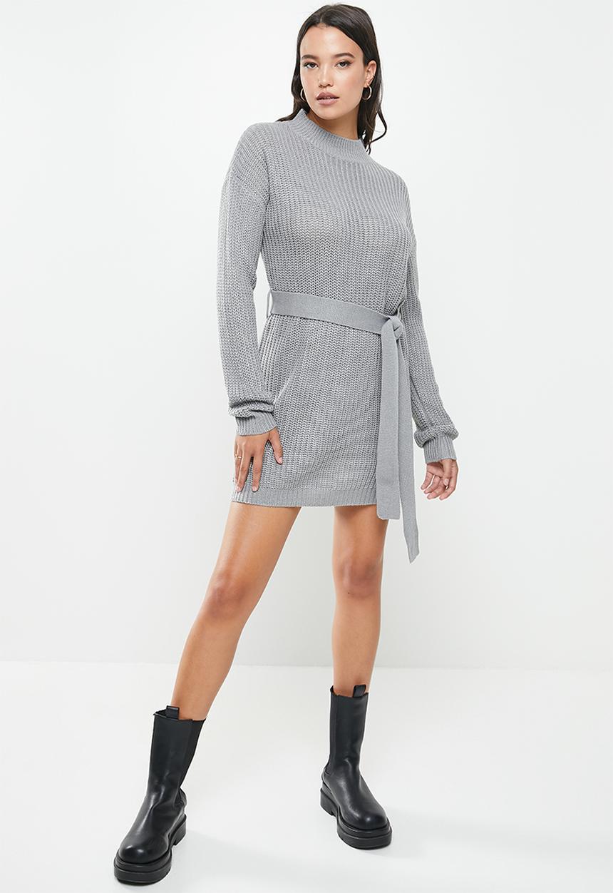 Missguided - Recycled high neck basic dress with belt - grey