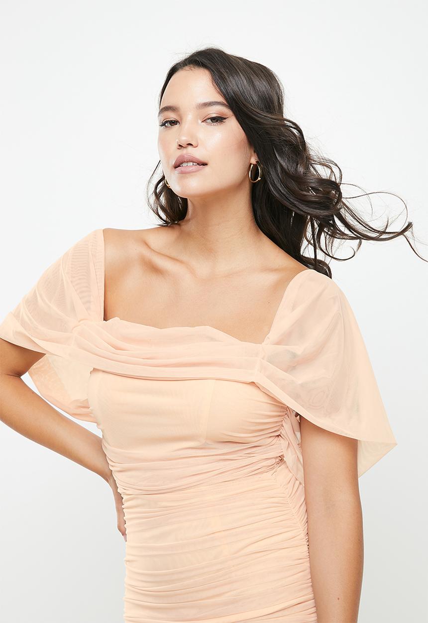 Missguided - Ruched short sleeve bardot midi dress - neutral