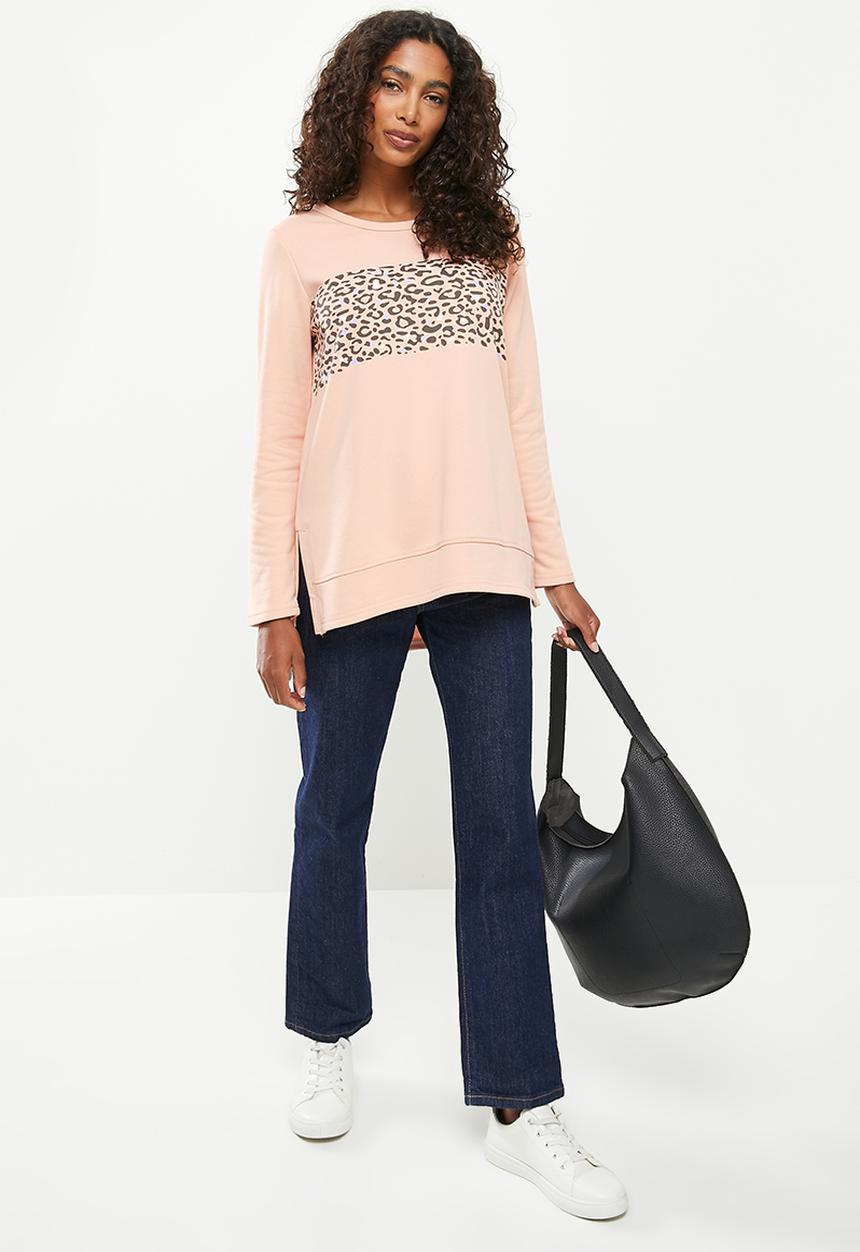 Stella Morgan - Animal front inset fleece top - blush