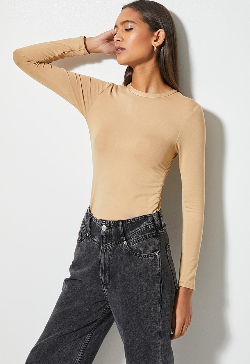 Superbalist - Side ruched top - stone