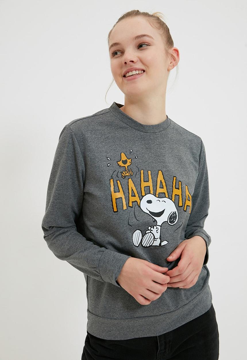 Trendyol - Snoopy licensed printed basic knitted sweatshirt  - anthracite