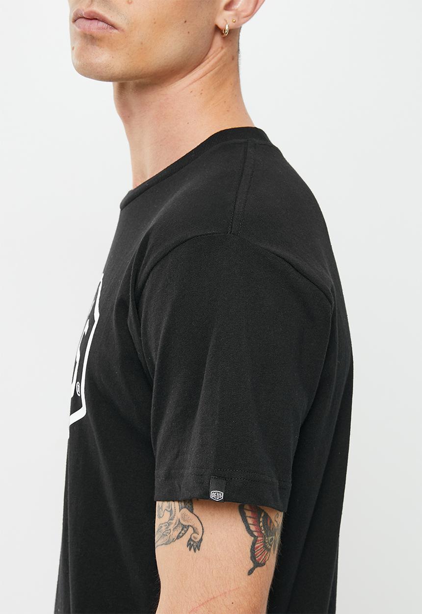 Deus Ex Machina - Shield tee - black