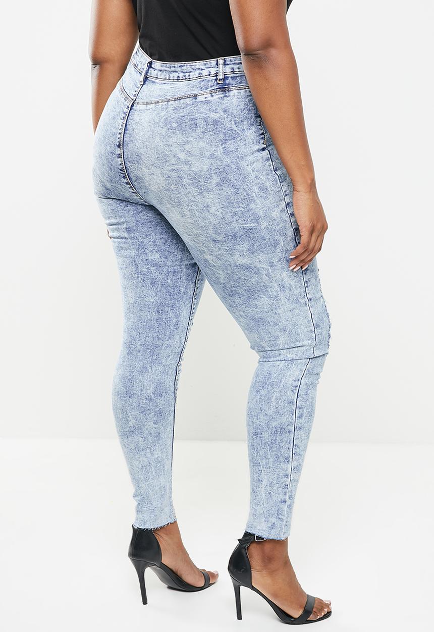 Missguided - Plus button front lawless skinny - acid wash
