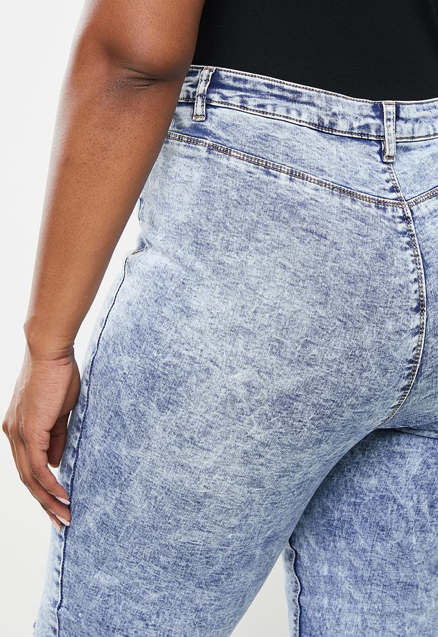 Missguided - Plus button front lawless skinny - acid wash