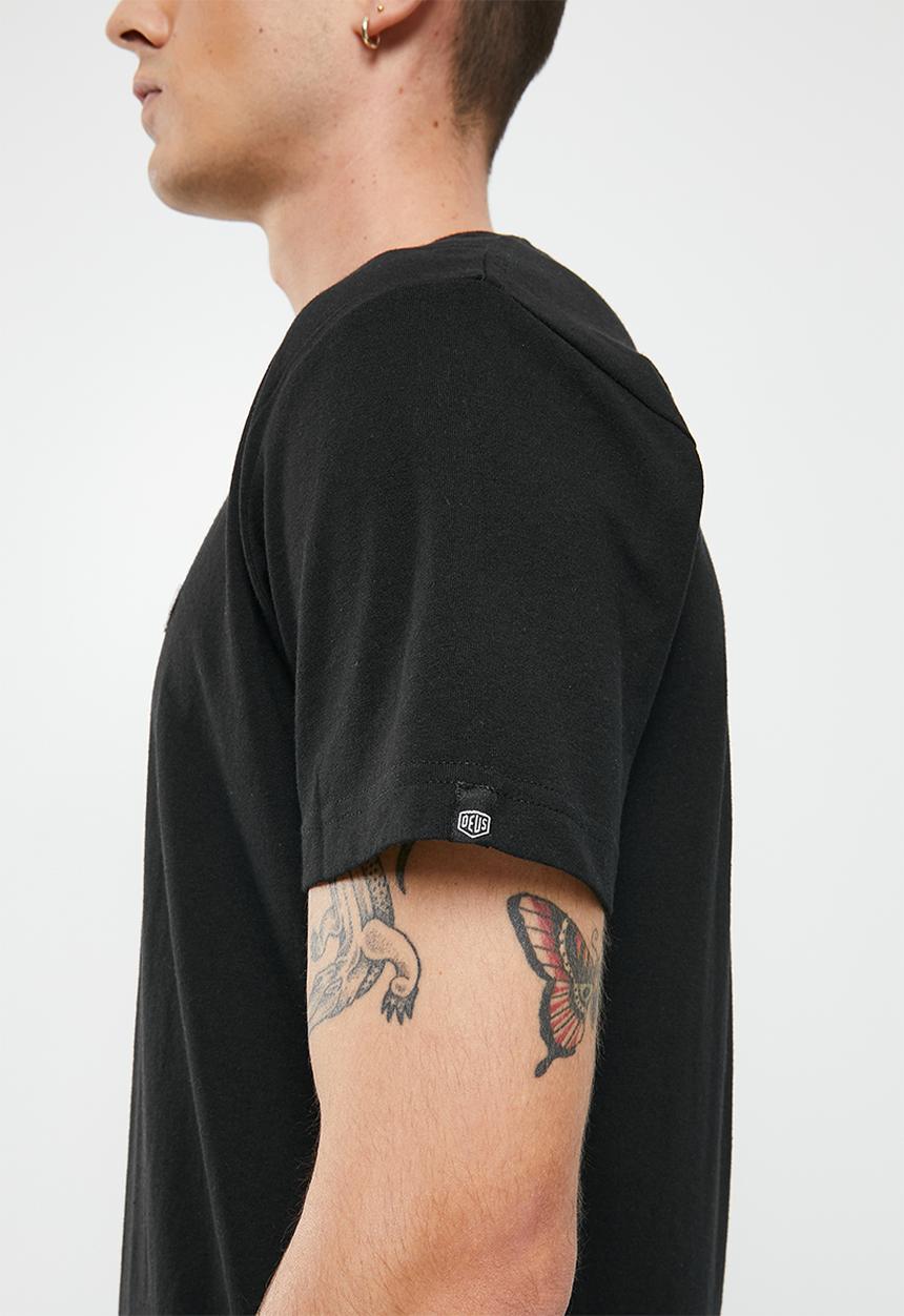 Deus Ex Machina - Shield standard tee - black