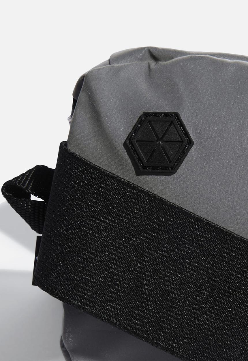 adidas Performance - Sports waistbag - reflective/black