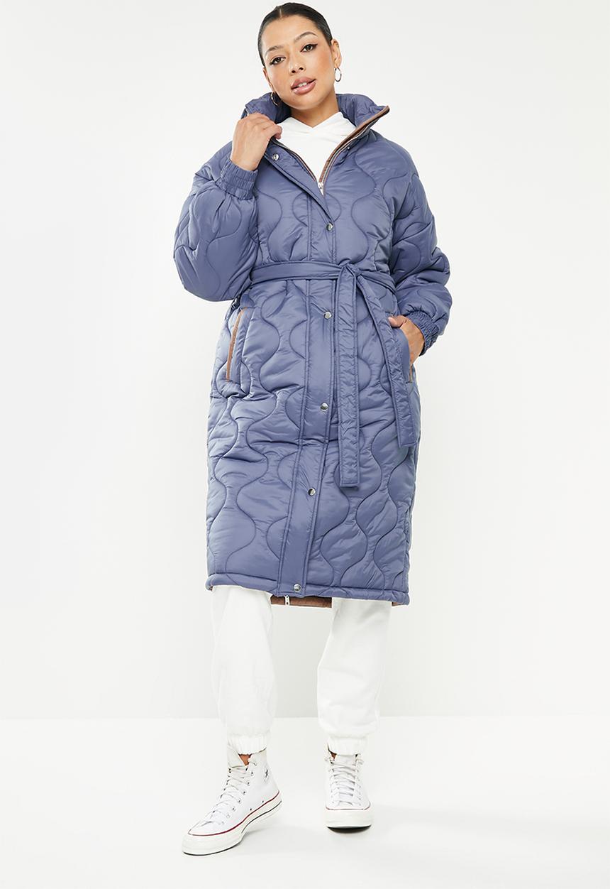 Missguided - High neck wave quilt belted puffer - blue
