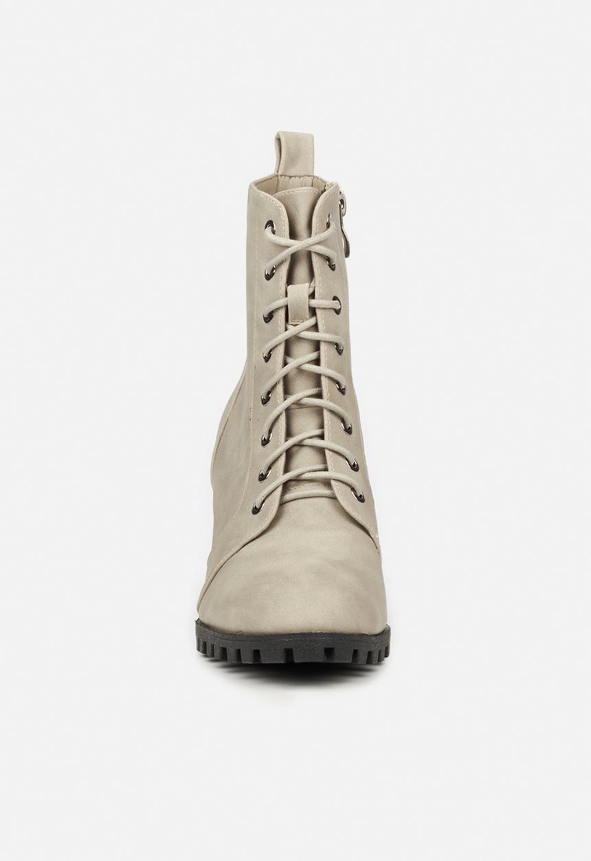 Butterfly Feet - Tallie lace up ankle boot - grey
