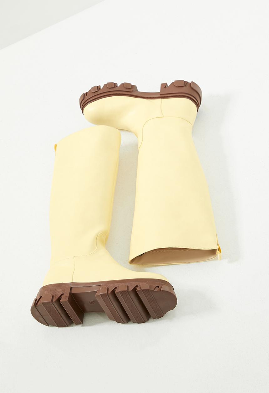 Public Desire - Elena chunky rain boot - butter