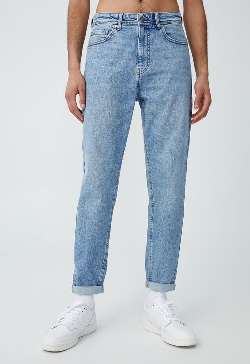 Cotton On - Relaxed tapered jean - mid blue