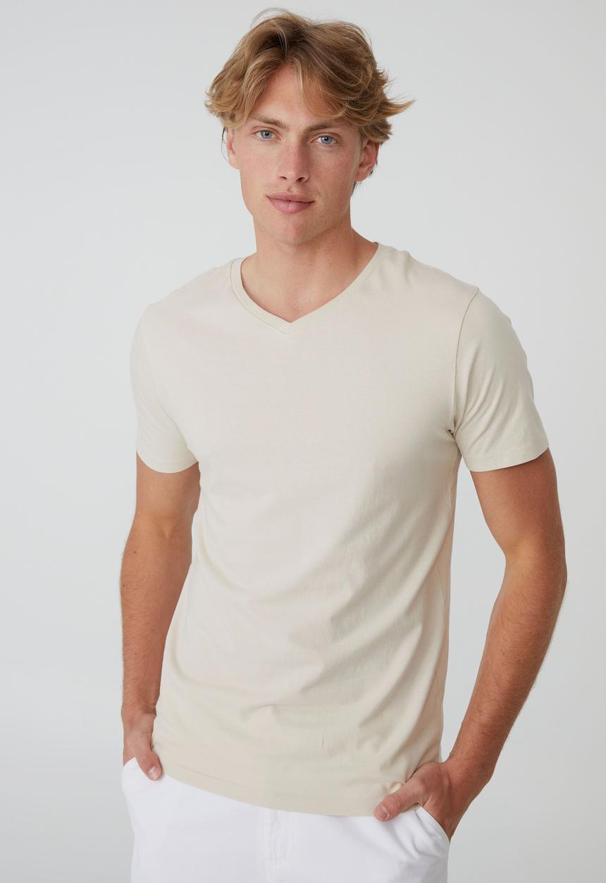 Cotton On - Organic v-neck T-shirt - bone