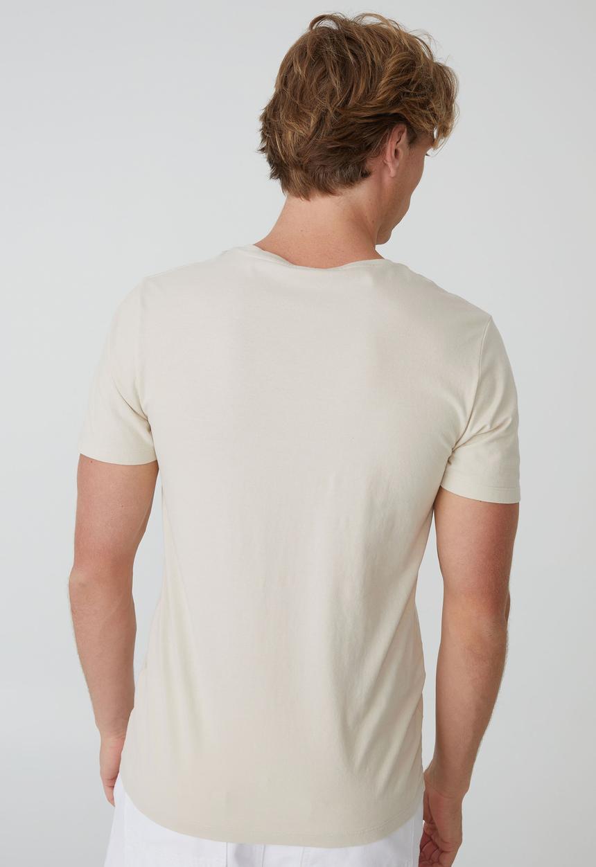 Cotton On - Organic v-neck T-shirt - bone