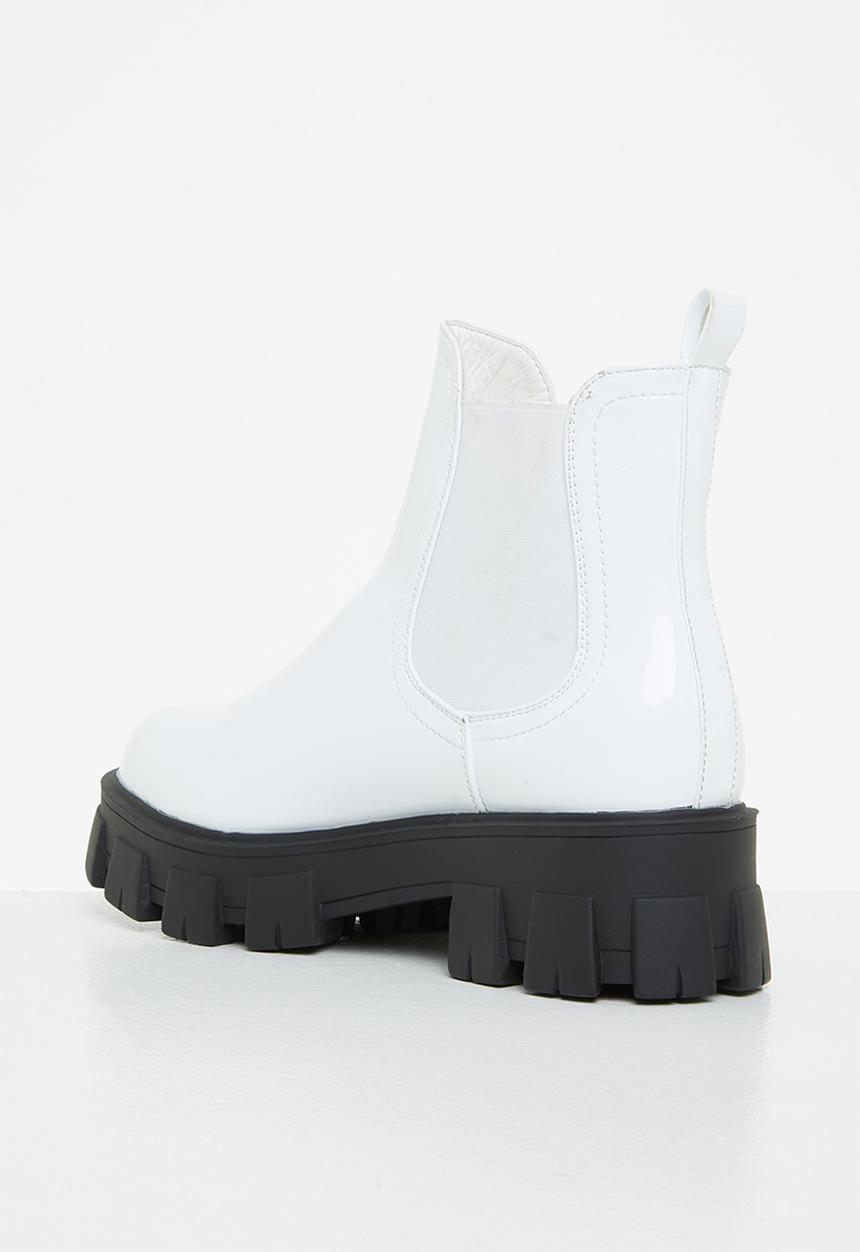 Glamorous - Track sole chunky ankle boot - white