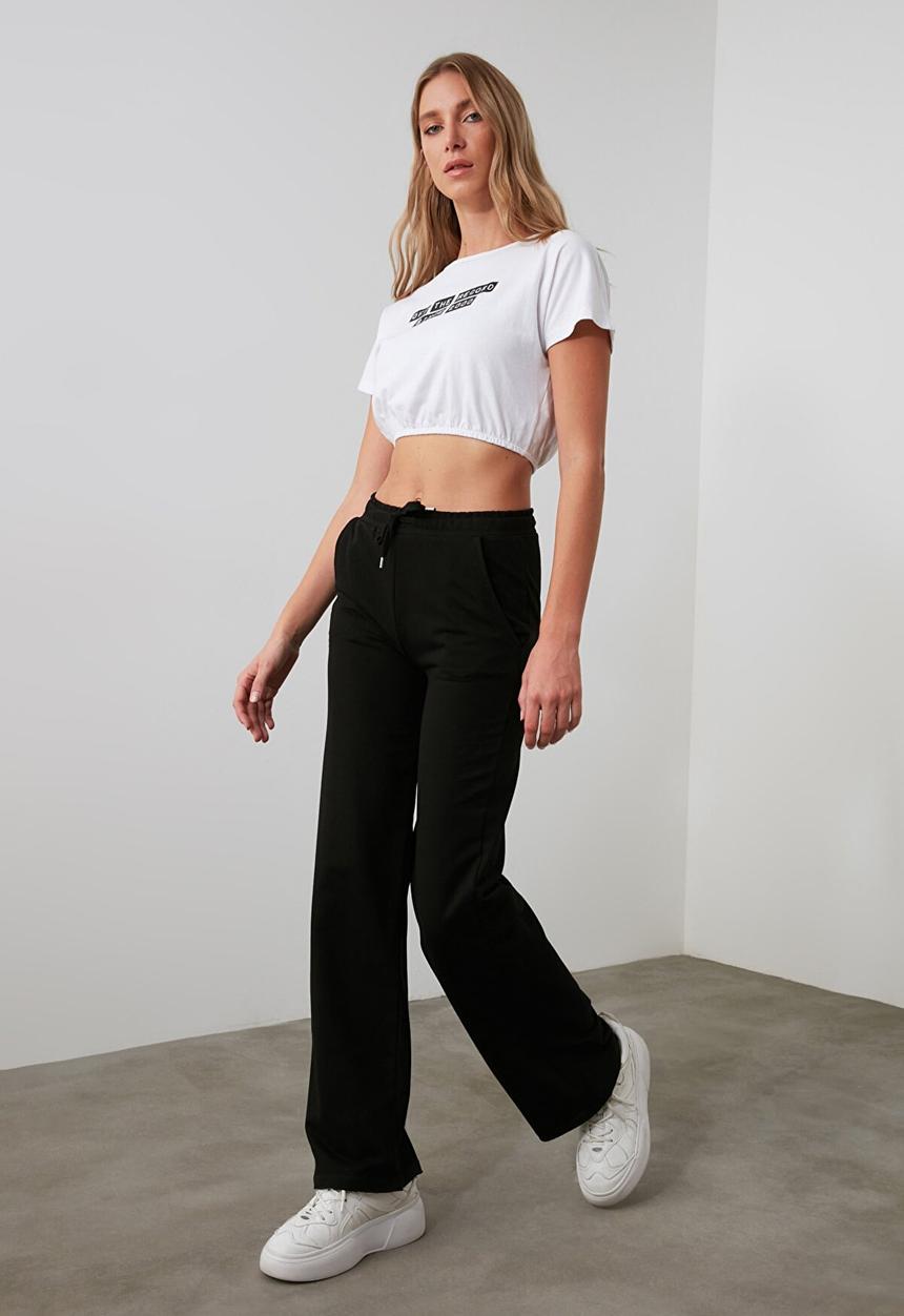 Trendyol - Straight fit slim sweatpants - black