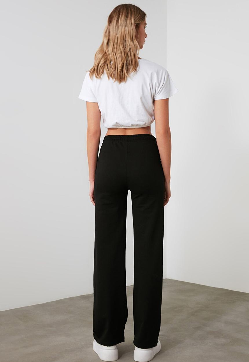 Trendyol - Straight fit slim sweatpants - black