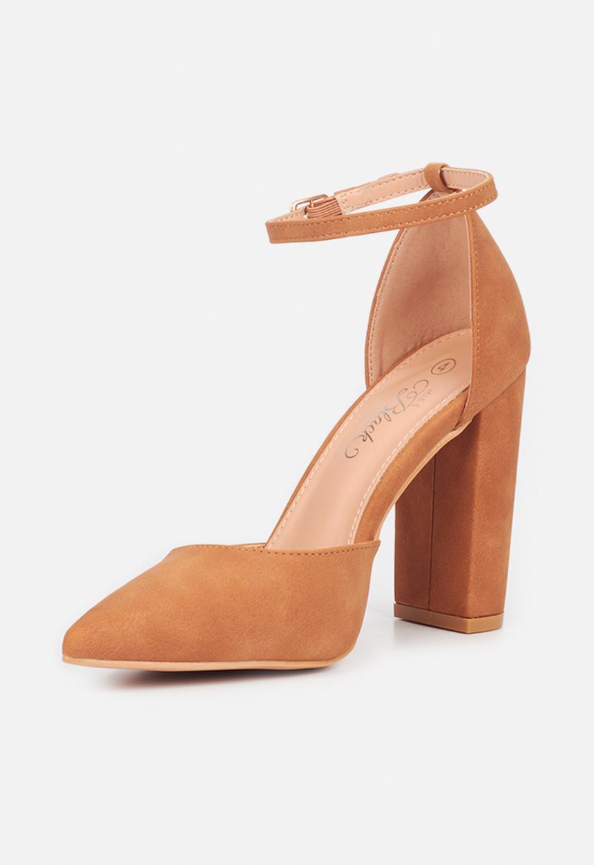 Miss Black - Criss3 ankle strap heel - tan