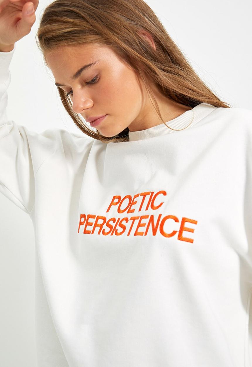 Trendyol - Printed basic knit thin sweatshirt - ecru