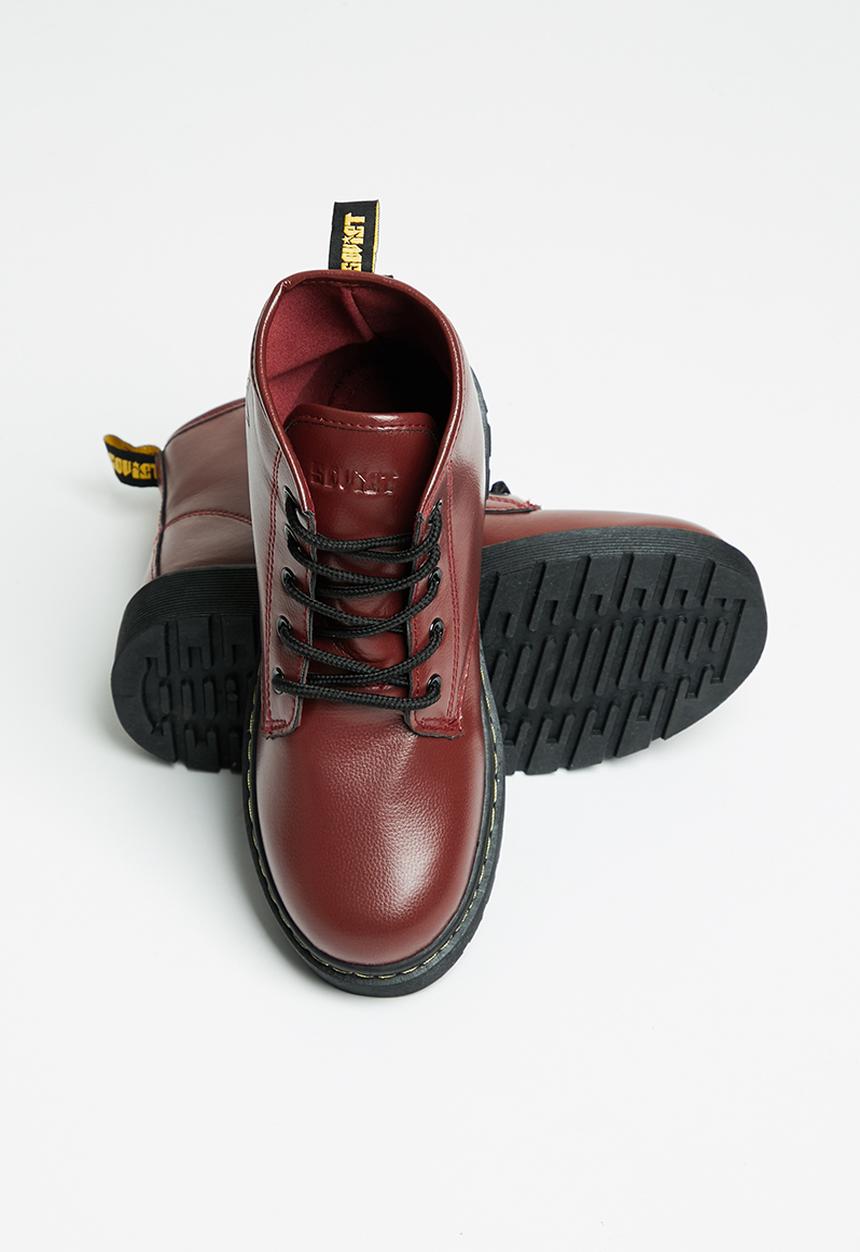 SOVIET - K zoe - oxblood