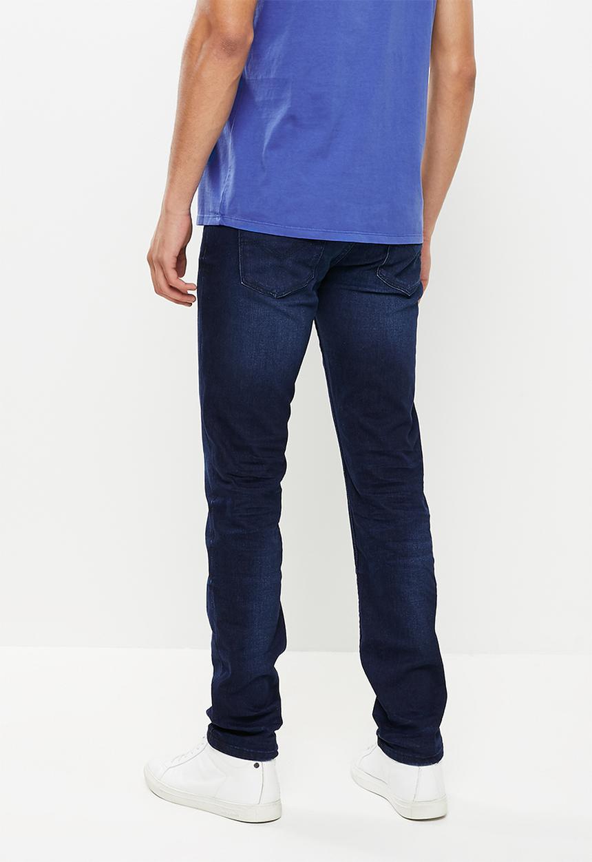 GUESS - Ringer slim fit tapered jeans - dark wash