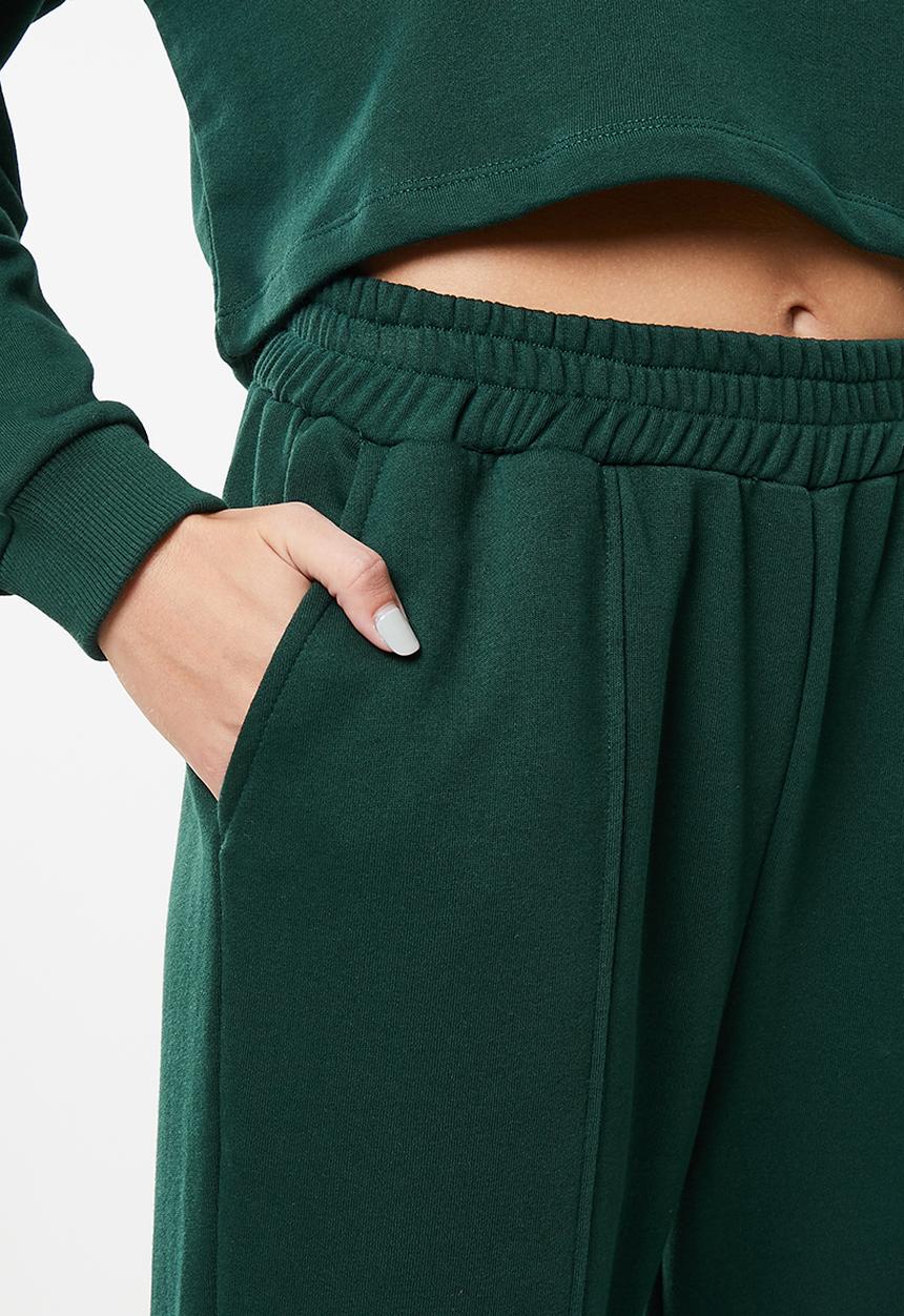 Trendyol - Embroidery detailed crop knitted tracksuit  - emerald
