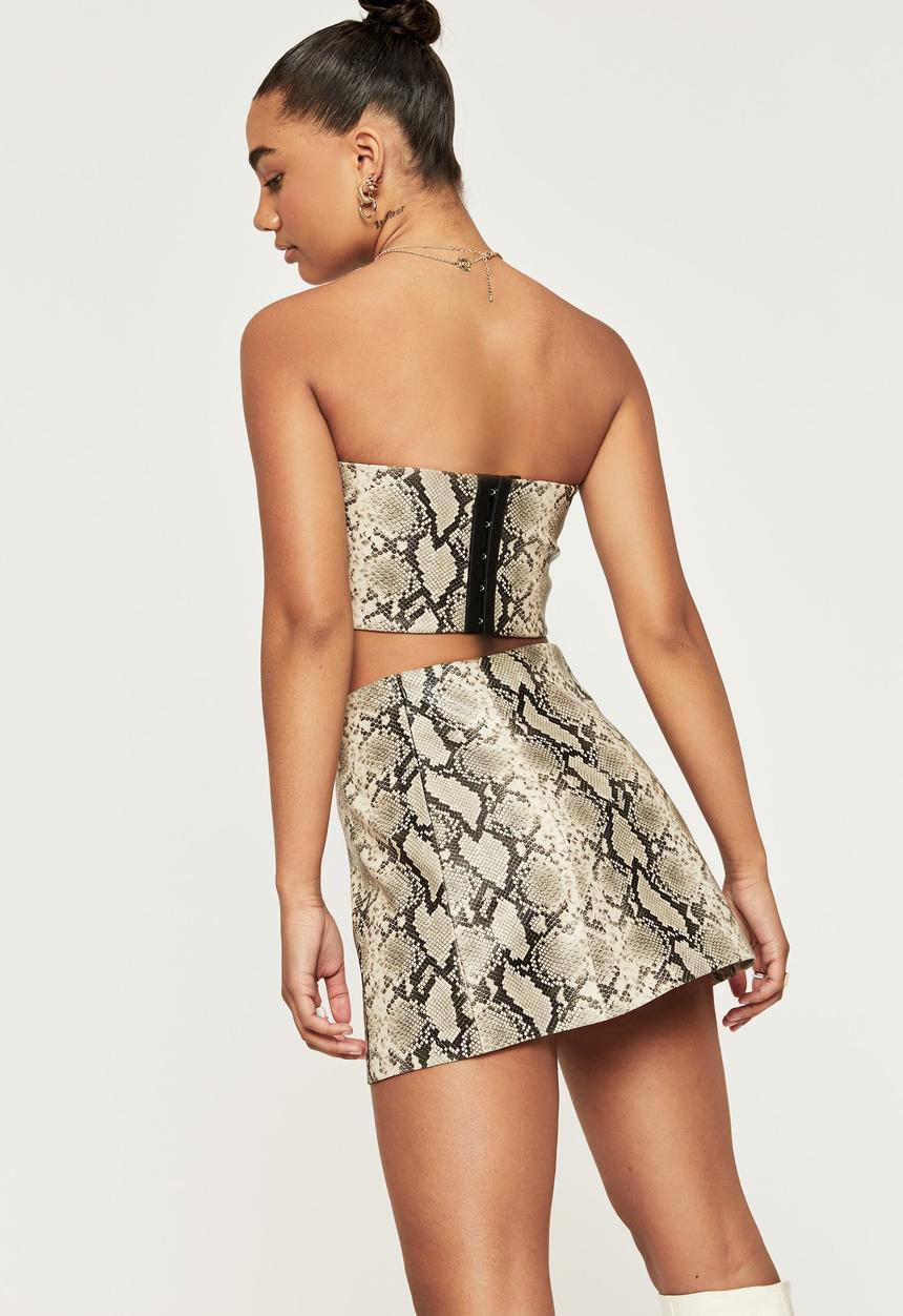 Supré  - Vegan leather aline skirt - snake skin