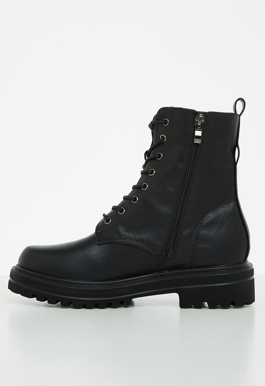 Madison® - Sade chunky lace up boot - black