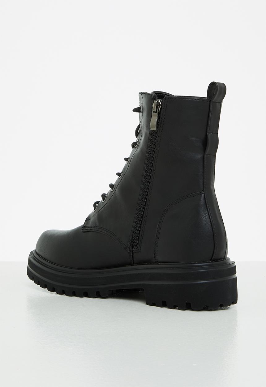 Madison® - Sade chunky lace up boot - black