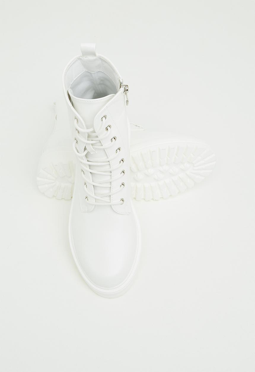 Madison® - Sade chunky lace up boot - white