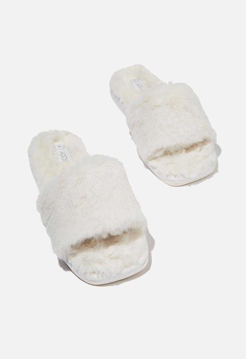 Cotton On - Square toe slide slipper - gardenia