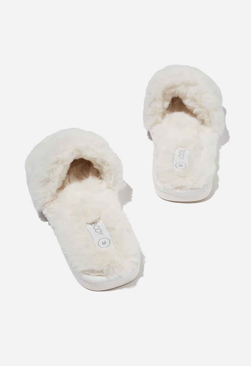 Cotton On - Square toe slide slipper - gardenia